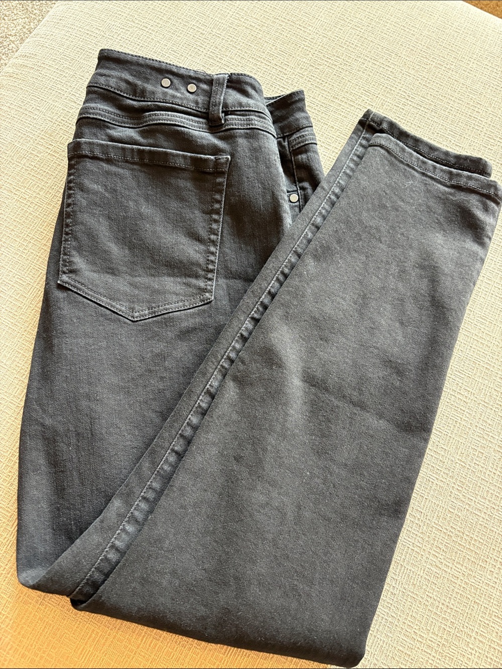 Cabi black skinny jeans- sz 14